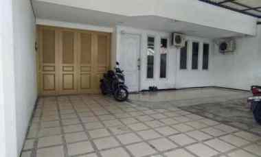 Rumah Babatan Pantai Rumah 1 Lantai Masuk dari Kota Lama dan Anyeong M