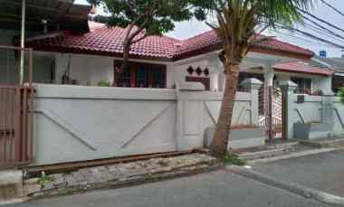 dijual rumah rumah di interkota indah