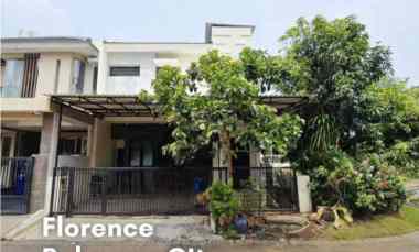 Rumah Florence, Pakuwon City Minimalis Strategis, Row Jalan 4 Mobil