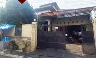 dijual rumah rumah jl siaga swadaya