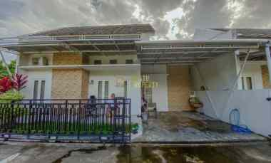 Rumah Siap Huni, dekat Jalan Jogja Solo km 15 di Kalasan