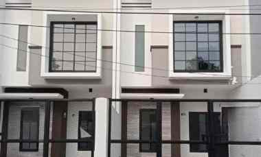 Rumah Baru 2 Lantai Minimalis Modern Murah di Rungkut Asri Surabaya