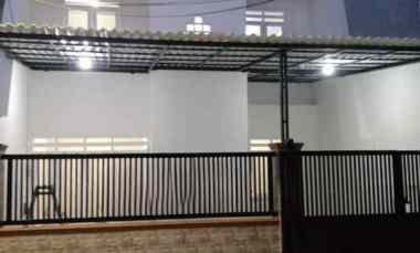 Rumah Dijual di rungkut asri