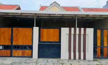 dijual rumah rungkut asri tengah