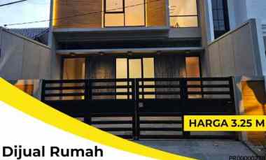 Rumah Dijual di Rungkut Asri Utara, Surabaya