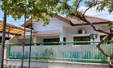 dijual rumah rungkut mapan