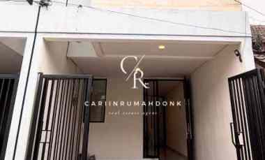 Rumah Dijual di Rungkut Mapan