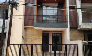 Rumah Baru 1M Area Rungkut Mapan dekat Yakaya, UPN, Mie Mapan