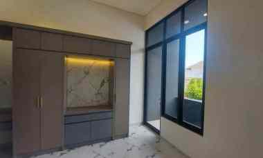 Murah Rumah 2 Lantai Full Furnished Area Rungkut Surabaya Timur