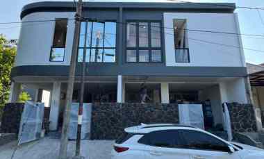 Safira Menganti Surabaya Barat dekat Citraland Pakuwon Mall Unesa