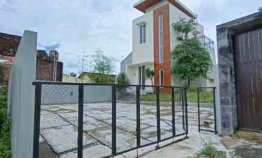 dijual rumah sambego