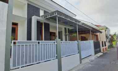 Rumah Baru Siap Huni di Sambilegi Maguwoharjo Depok Sleman