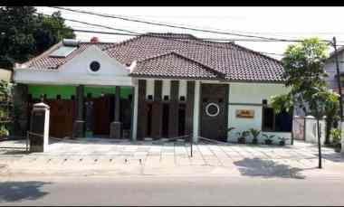 Rumah Hook Mainroad di Sangkuriang Cimahi Cocok untuk Tempat Usaha