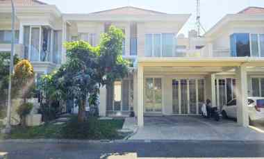 dijual rumah santiago rosa