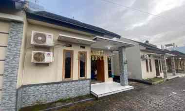 Rumah Siap Huni Tanah Luas dekat Jalan Kaliurang, Ngaglik