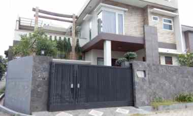 dijual rumah sariwangi