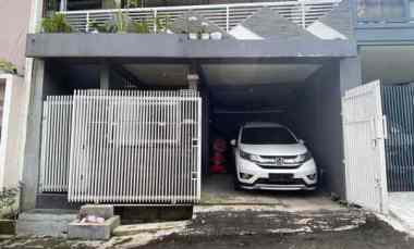 dijual rumah sariwangi