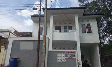 Dijual Rumah Modern Minimalis Sariwangi Hitung Tanah Lokasi Asri