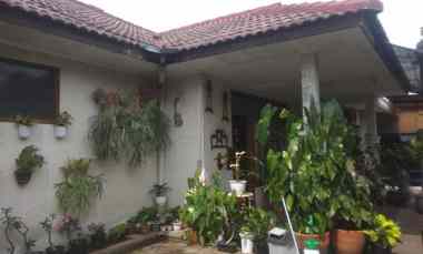 dijual rumah sariwangi raya