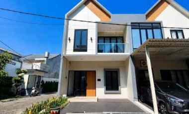 dijual rumah satelit darmo