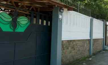 Dijual Rumah Luas Siap Huni Murah di Sawah Lama Ciputat