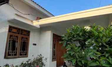 dijual rumah sawangan depok