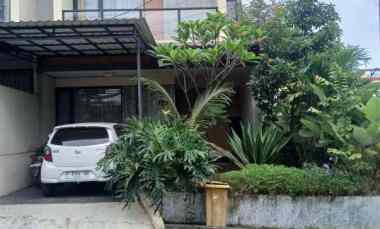 Rumah 2 Lantai di Depok dekat Tol Desari Terminal Sawangan