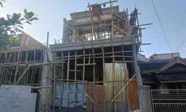 Rumah Dijual di SAWOJAJAR