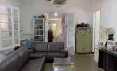 dijual rumah sayao jl riau