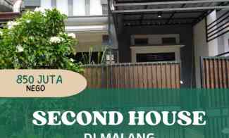 dijual rumah second kawasan blimbing