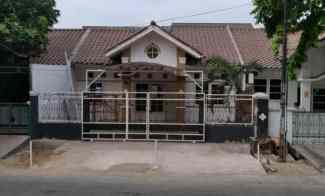 dijual rumah secondary dalam perumahan villa