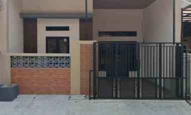 dijual rumah sektor 5 pondok ungu permai