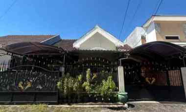 Dijual Rumah Semampir Strategis Siap Huni dekat Merr Langka