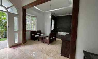 dijual rumah semi furnish pakuwon city san diego