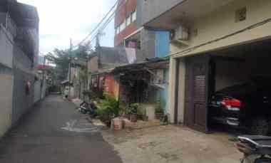 dijual rumah senayan