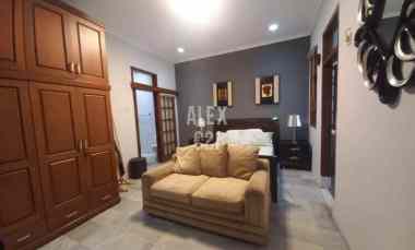 Disewakan Rumah Pavilion Full Furnished di Senopati, Kebayoran Baru, J