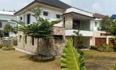 Rumah Hook Siap Huni Cluster Elit Lakeside Home Sentul City