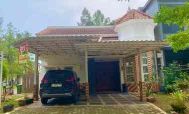 Dijual Rumah Siap Huni Hook, Furnished di Casabanca, Sentul City, Bogo