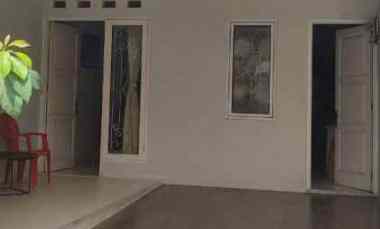 Hunian Asri Serpong Park Hadap Taman, Lingkungan Cluster Aman