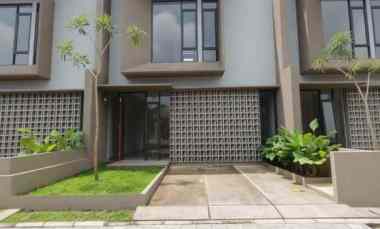 Rumah Baru Modern Minimalis Pagelarang Setu Cipayung Jaktim