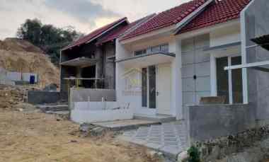 dijual rumah seyegan sleman