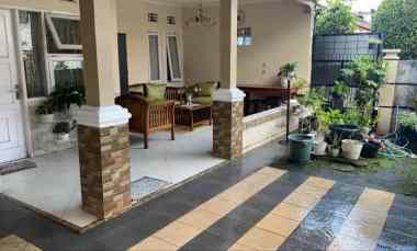 Dijual Rumah Siap Huni di Komplek Bandung Indah Raya