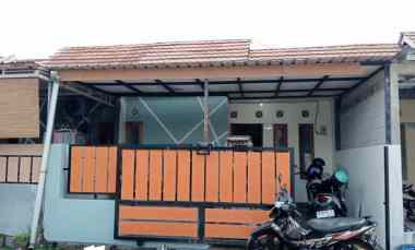 Rumah Dijual di Joton