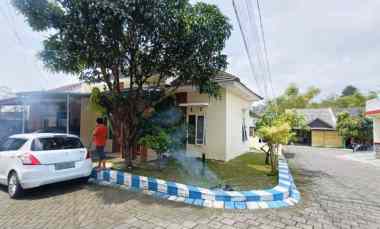 Rumah Dijual di SAXOPHONE