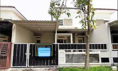 Dijual Rumah SIAP HUNI Puri Surya Jaya Valencia Icon