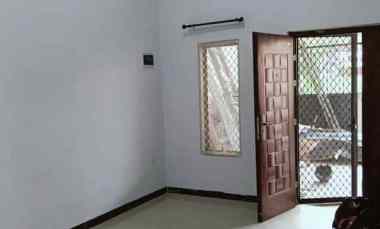 Rumah Simo, Petemon, Minimalis 11/4lt, Semi Furnish, Siap Huni, Row 2 mobil