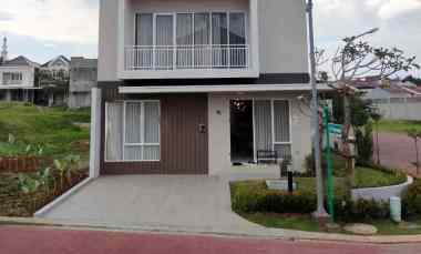 dijual rumah simongan