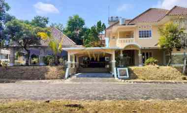 Dijual Rumah 2 Lantai dalam Perumahan di Jalan Kaliurang Jogja