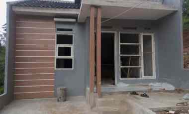 dijual rumah sipatahunan