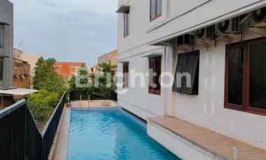 Beli Pasti Untung Kost dan Usaha Cafe 2 menit ke Petra Siwalankerto